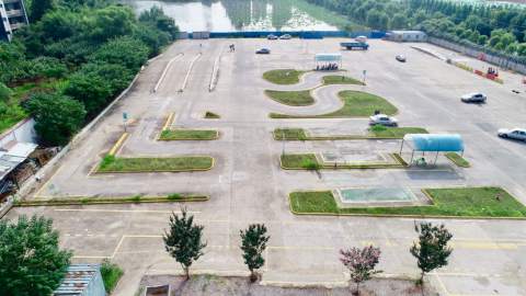 兰剑驾校江汉大学分校 