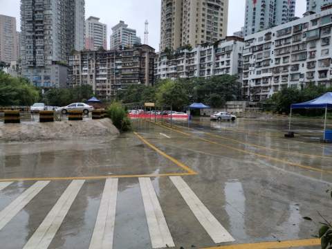 现代驾校都司路分校 