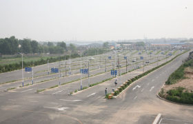 公共汽校